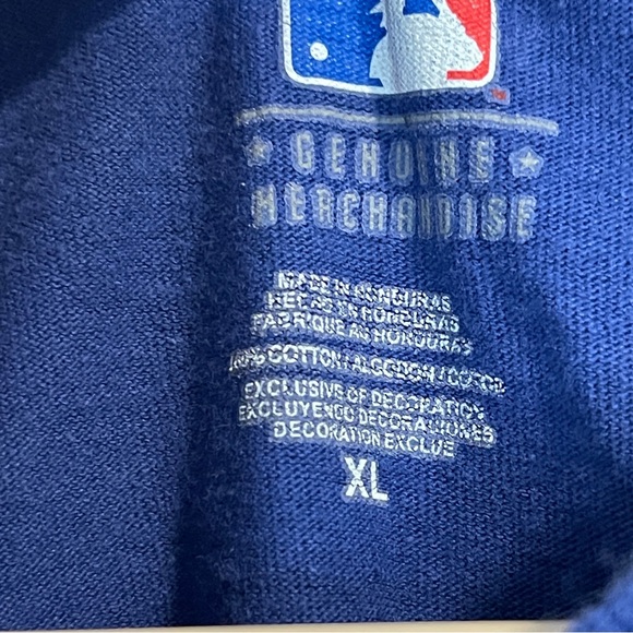 Philadelphia Phillies RACE 2 REPEAT World Series 2008-2009 XL Blue T-Shirt - Picture 3 of 3